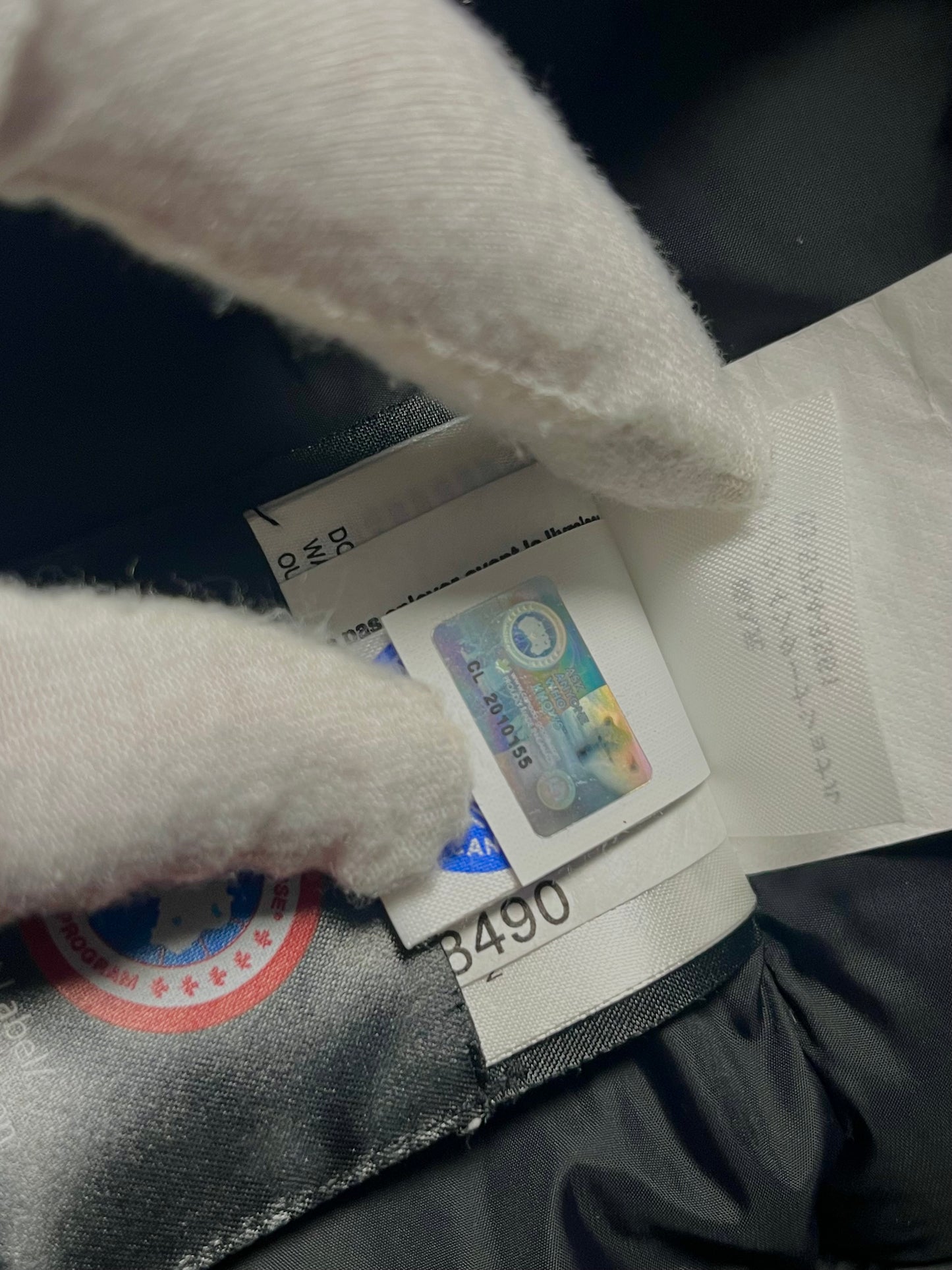 CANADA GOOSE - Sleeveless Puffer Jacket