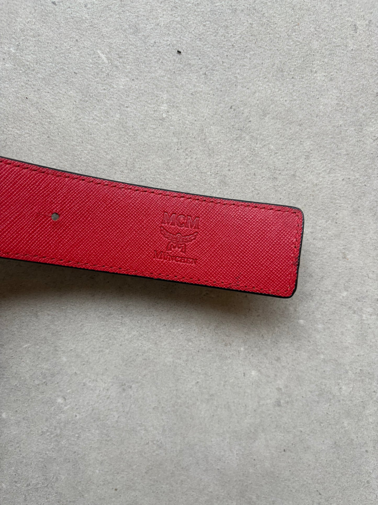 MCM - Belt