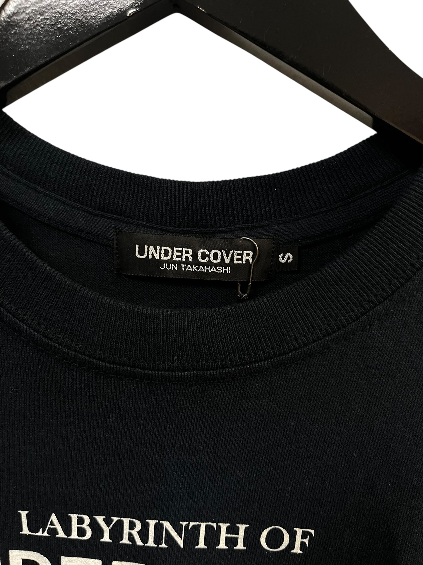 UNDERCOVER - Labyrinthe tee