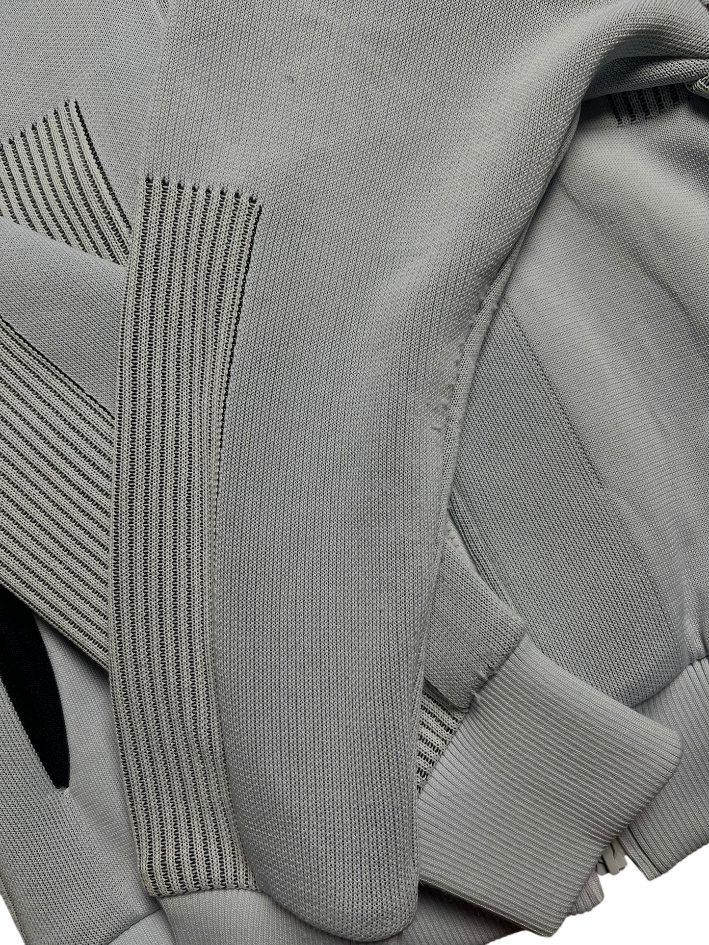 PLEATS PLEASE - Cardigan