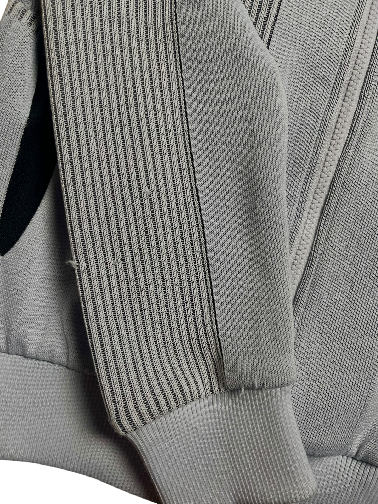 PLEATS PLEASE - Cardigan