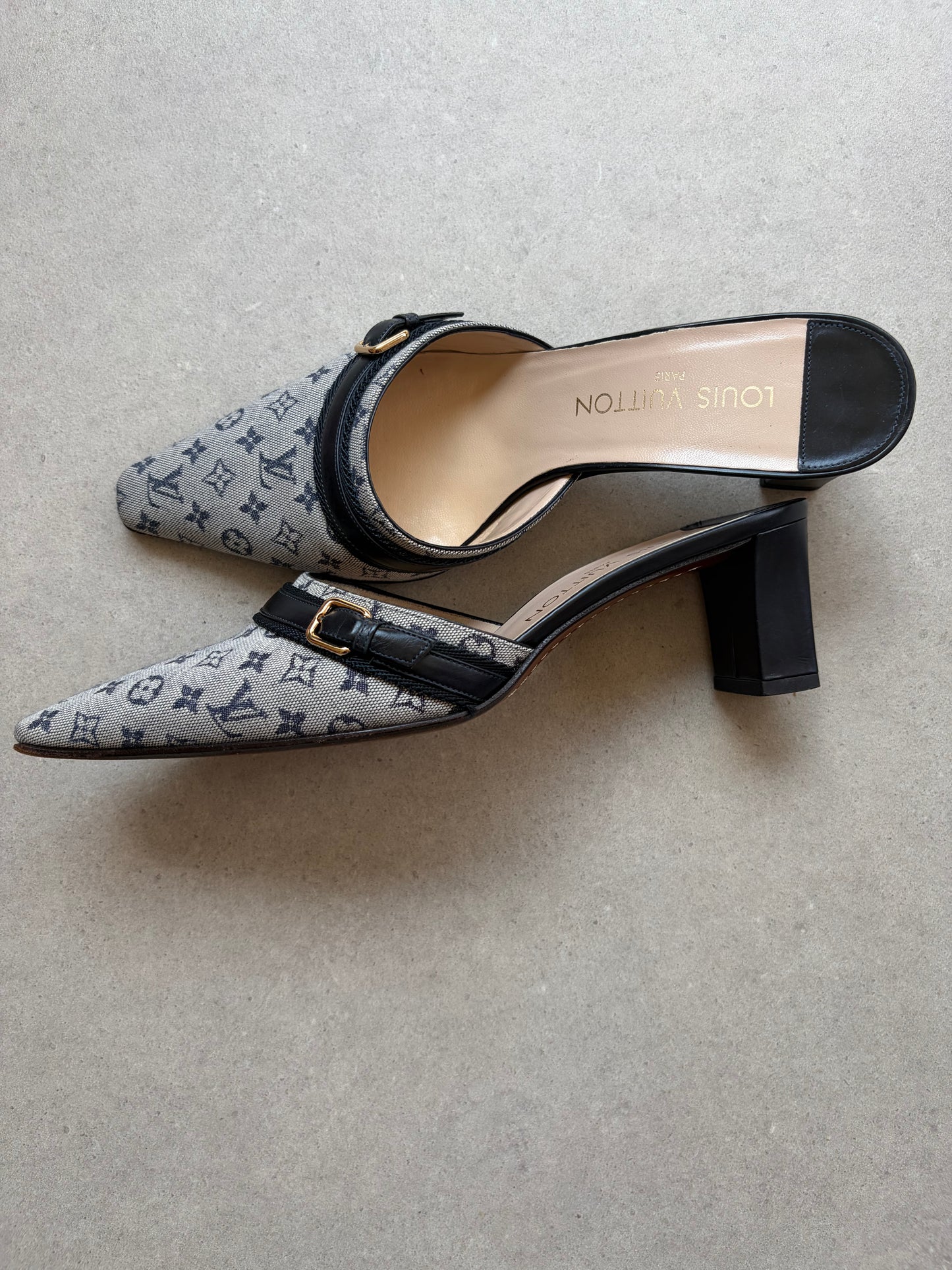LOUIS VUITTON - Heeled mules