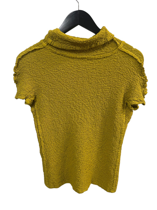 ISSEY MIYAKE - Me line textured top