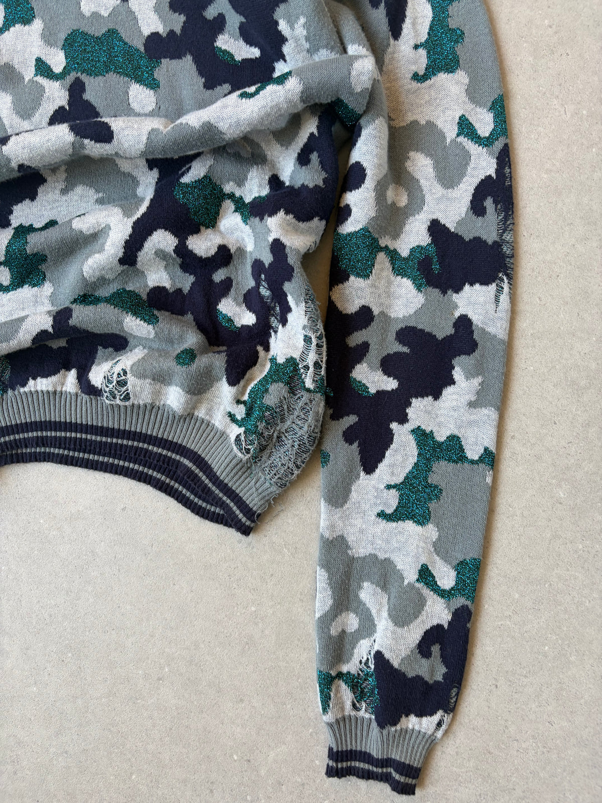 MIHARA YASUHIRO - Stacked camo knit