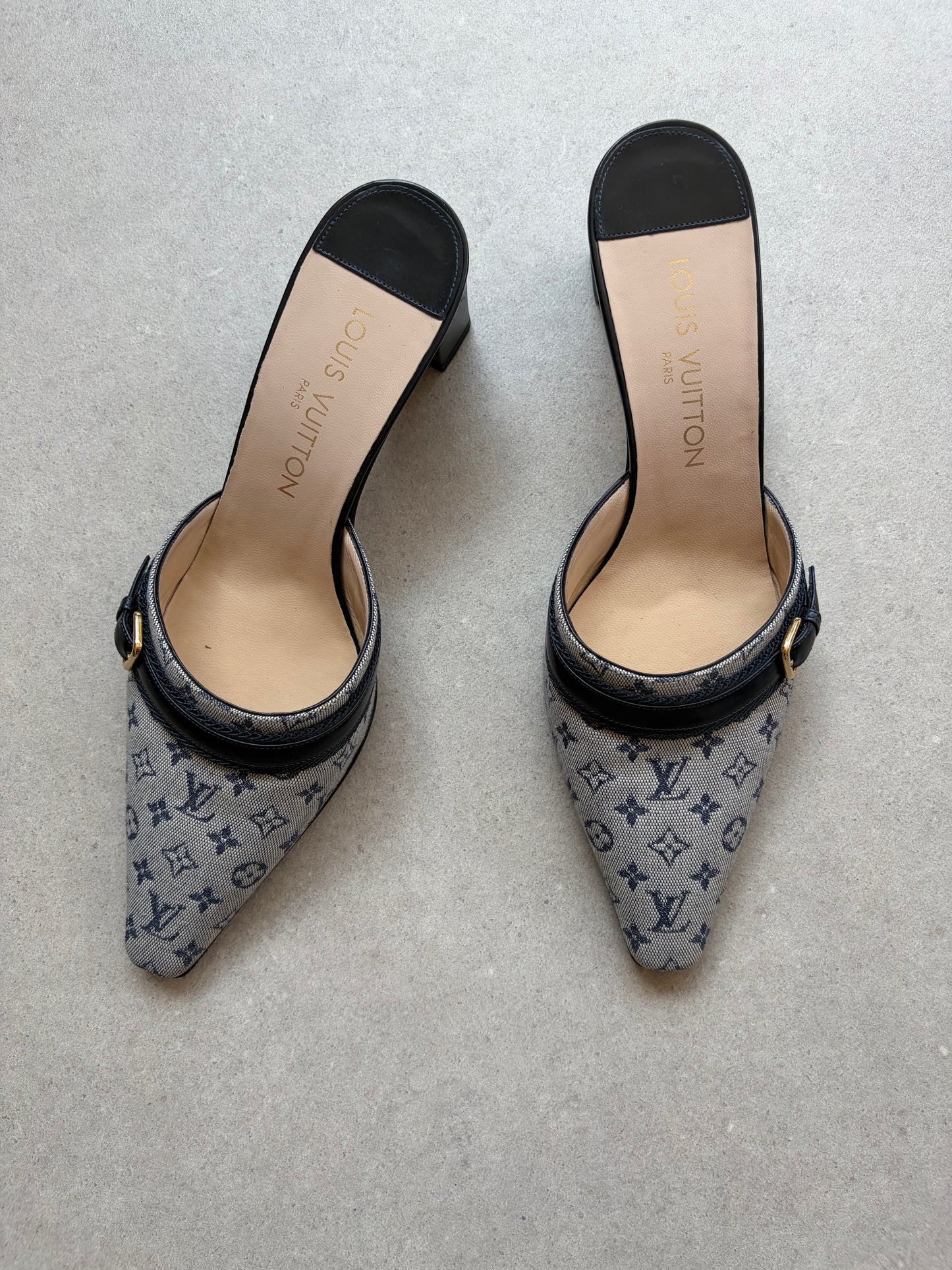 LOUIS VUITTON - Heeled mules