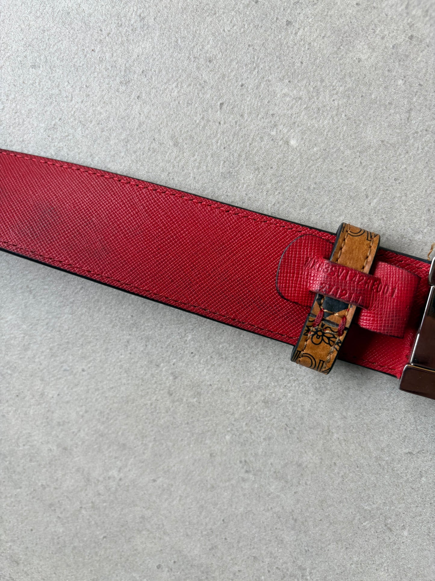 MCM - Belt