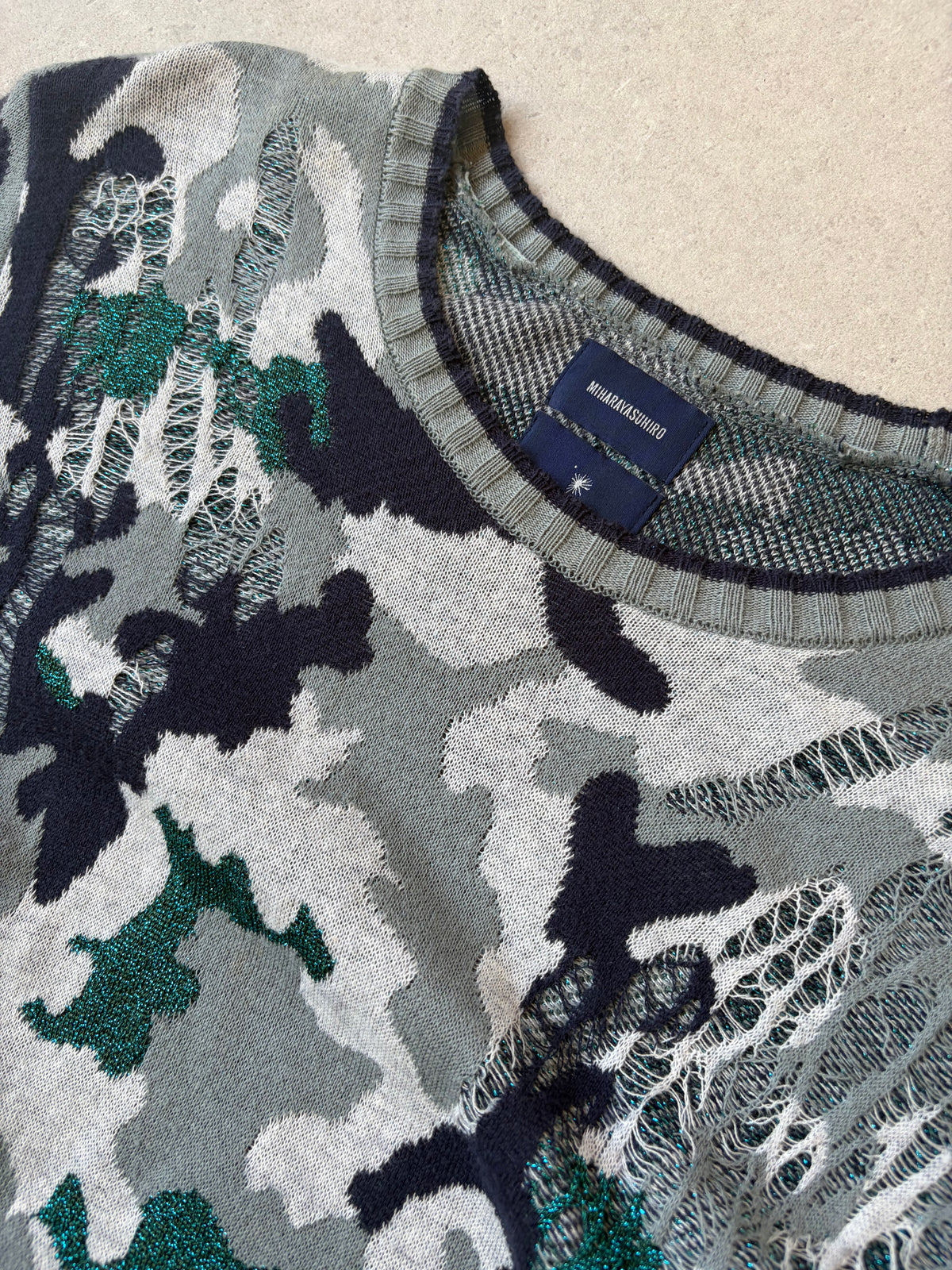 MIHARA YASUHIRO - Stacked camo knit